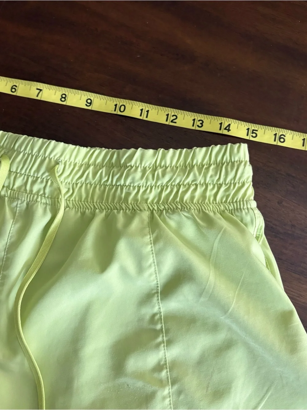 90 Degrees By Reflex Women’s Large Athletic Shorts Neon Yellow Bright Running